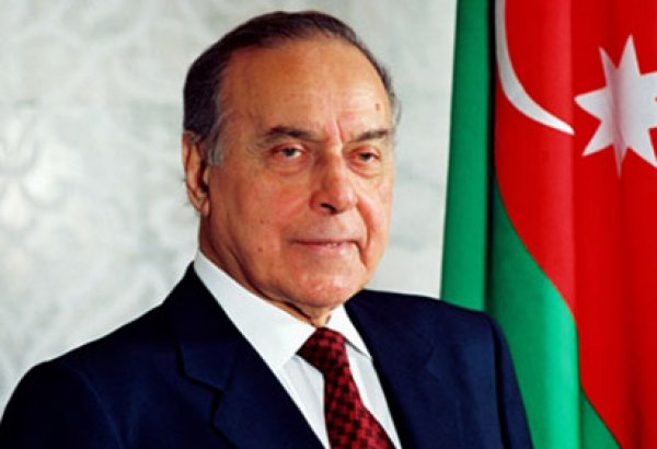 Azerbaijan to establish 'Heydar Aliyev scholarship' for students