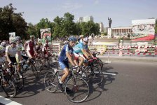 Second stage of international cycle tour finishes in Azerbaijan (PHOTO)