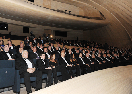 Azerbaijani President and his spouse opens Heydar Aliyev Center (PHOTO)
