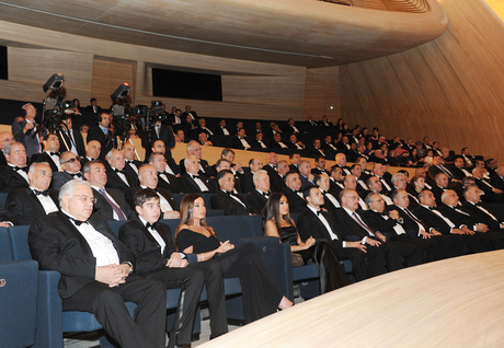 Azerbaijani President and his spouse opens Heydar Aliyev Center (PHOTO)