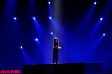 Swedish Eurovision 2012 contestant performs at Baku Crystal Hall stage (PHOTO)