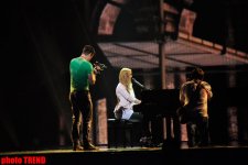 Eurovision-2012 Bosnian and Norwegian participants hold rehearsals in Baku (PHOTO)