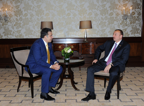 Azerbaijani President meets Georgian counterpart in Chicago (PHOTO)