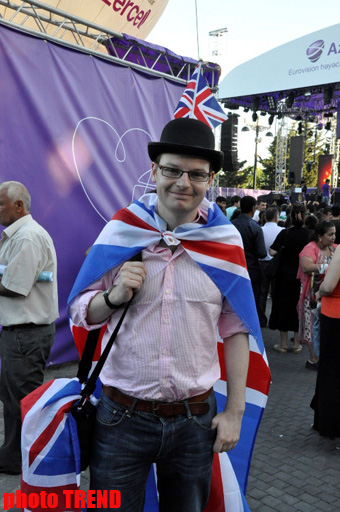 Thousands of people in Baku to watch Eurovision 2012 grand final at National Seaside Park (PHOTO)