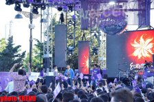 Thousands of people in Baku to watch Eurovision 2012 grand final at National Seaside Park (PHOTO)