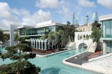 Azerbaijani President attends opening of “Small Venetian town” at Seaside National Park (PHOTO)