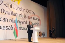 Azerbaijani President and his spouse attend seeing off ceremony of Olympic athletes (PHOTO)