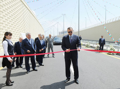 President Ilham Aliyev gets acquainted with works of reconstruction of Bilgah-Sumgayit motor highway (PHOTO)