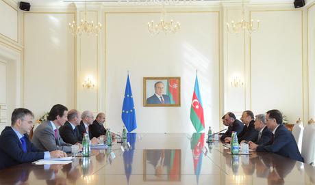 Azerbaijani president meets with European Council President in presence of delegations (PHOTO)