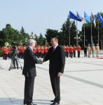 Head of European Council officially welcomed in Azerbaijan