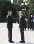 Head of European Council officially welcomed in Azerbaijan