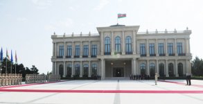 Head of European Council officially welcomed in Azerbaijan