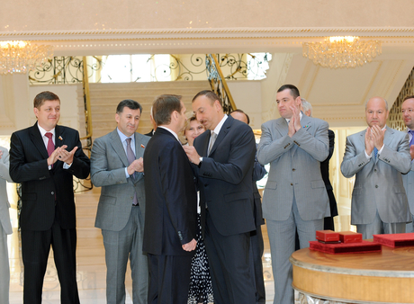 Azerbaijan`s President receives Russian delegation led by chairman of State Duma (PHOTO)