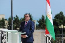 Azerbaijani and Tajik presidents make joint press statements