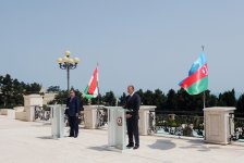 Azerbaijani and Tajik presidents make joint press statements