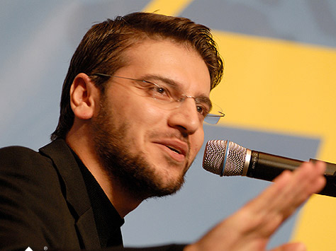 Baku Shopping Festival important for Azerbaijan economy: Sami Yusuf