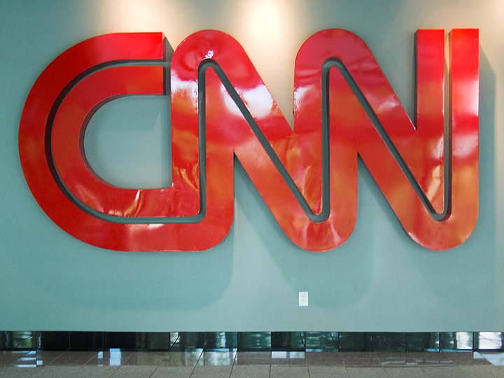 CNN chief steps down, says new leadership needed