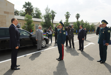 Azerbaijani President opens newly reconstructed Lankaran frontier troops garrison (PHOTO)