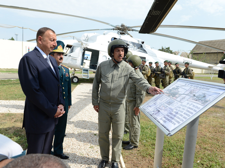 Azerbaijani President opens newly reconstructed Lankaran frontier troops garrison (PHOTO)