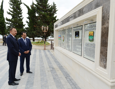 Azerbaijani President gets acquainted with Flag Square in Lankaran region (PHOTO)