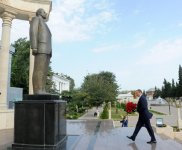 Azerbaijani president arrives in country’s Lankaran region (PHOTO)