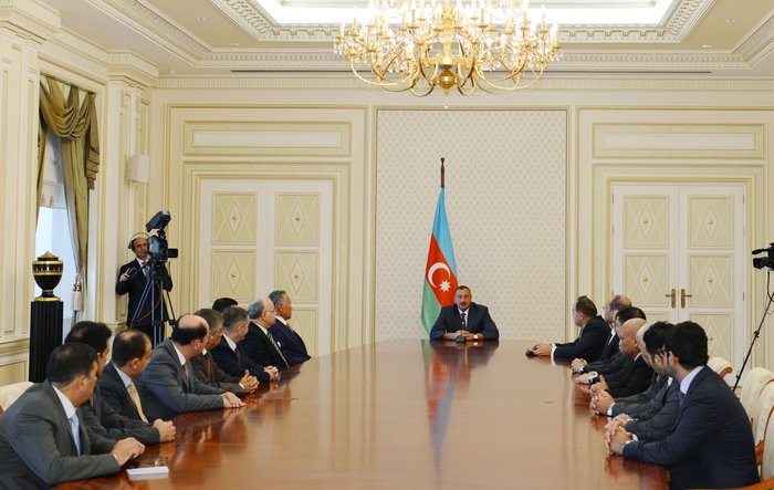 President Ilham Aliyev receives ambassadors and heads of diplomatic missions of Muslim countries in Azerbaijan (PHOTO)