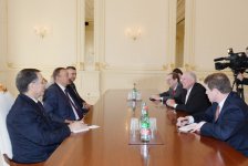 Azerbaijani President receives chairman of U.S. House Subcommittee on Europe and Eurasia (PHOTO)