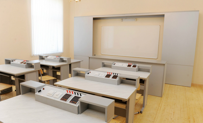 Azerbaijani President inspects Intellect school-lyceum and secondary school in Baku (PHOTO)