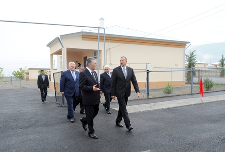 President Ilham Aliyev opens new residential area for 423 IDP families in Shaki (PHOTO)