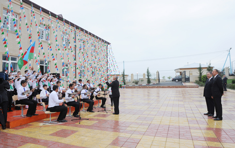 President Ilham Aliyev opens new residential area for 423 IDP families in Shaki (PHOTO)