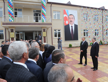 President Ilham Aliyev opens new residential area for 423 IDP families in Shaki (PHOTO)