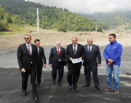 Ilham Aliyev inspects construction of Tufan Summer and Winter Alpine Skiing Complex in Gabala (PHOTO)