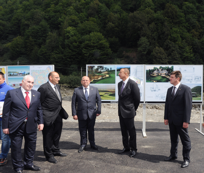 Ilham Aliyev inspects construction of Tufan Summer and Winter Alpine Skiing Complex in Gabala (PHOTO)