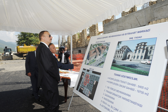 President Ilham Aliyev inspects construction of Karvansaray hotel complex in Gabala (PHOTO)