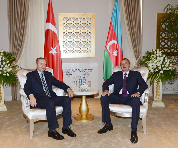 President of Azerbaijan and Prime Minister of Turkey meet one-on-one in Gabala (PHOTO)