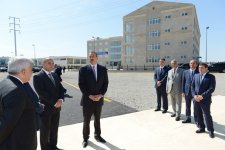 President Ilham Aliyev lays foundation stone for kindergarten in Baku (PHOTO)
