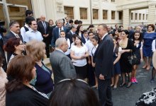 President Ilham Aliyev opens newly reconstructed school No 18 in Baku on Knowledge Day (PHOTO)