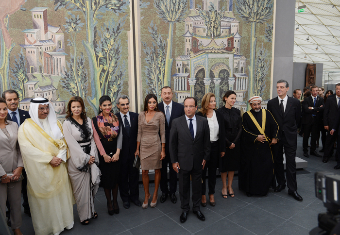 President Ilham Aliyev and his spouse attended opening of Islamic art exhibition halls at Louvre Museum (PHOTO)