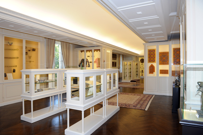 Azerbaijani President attends opening of Azerbaijani Cultural Center in Paris (PHOTO)