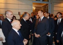Ilham Aliyev and his spouse attends reception on the occasion of opening of Azerbaijani Cultural Center in Paris (PHOTO)