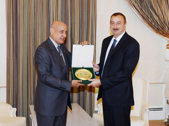 Azerbaijani President receives ISESCO Director General