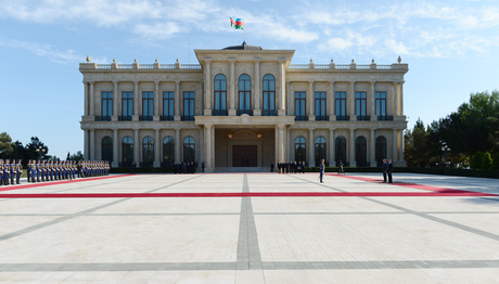 Chairman of Presidency of Bosnia and Herzegovina officially welcomed to Azerbaijan (PHOTO)