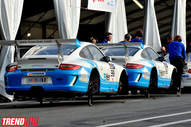 Qualifying session of City Challenge car race starts in Baku (PHOTO)