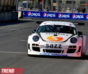 Qualifying session of City Challenge car race starts in Baku (PHOTO)