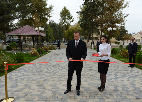 President Ilham Aliyev opens Chess School in Saatli (PHOTO)