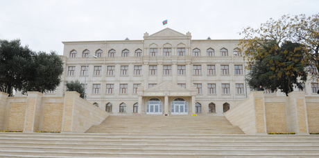 President Ilham Aliyev gets acquainted with reconstructed School 173 of capital’s Yasamal District (PHOTO)