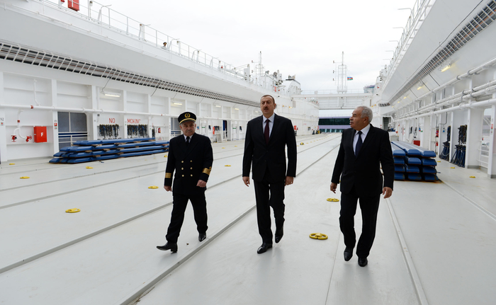 Azerbaijani President attends ceremony to launch Balakan and Barda ferries of State Caspian Shipping Company (PHOTOS)