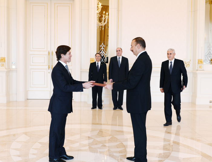 Azerbaijani President receives credentials from ambassadors of several countries (PHOTO) (UPDATE)