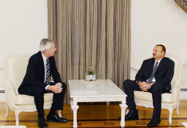 Azerbaijani President receives member of British Parliament
