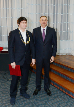 Azerbaijani President and his spouse attended National Olympic Committee`s award-giving ceremony (PHOTO)